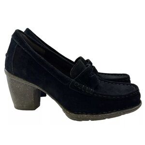 Clarks Suede Chunky Block Heel Penny Loafers Ortholite Moc Toe Shoe Sz 7.5 Black